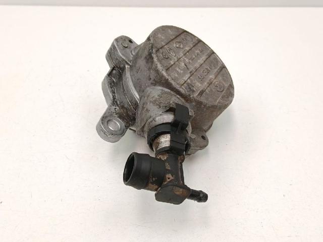 RENAULT 8200640105 Bomba de vacío comprar Pamplona