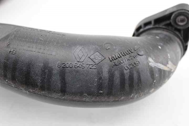 8200645723 RENAULT Tubo de admisión de aire al turbocompresor comprar Bilbao