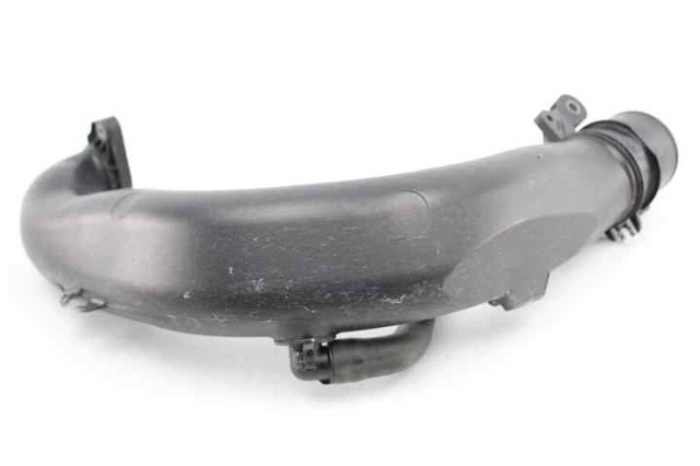 8200645723 RENAULT Tubo de admisión de aire al turbocompresor  en stock Gandía