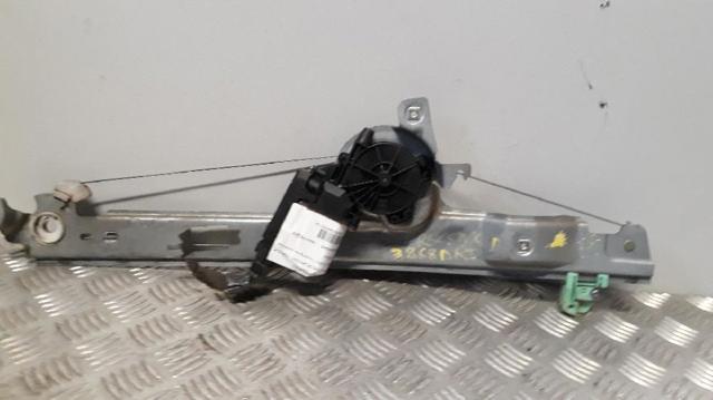 8200646840 RENAULT Mecanismo de elevalunas de la puerta delantera derecha  disponible Alicante