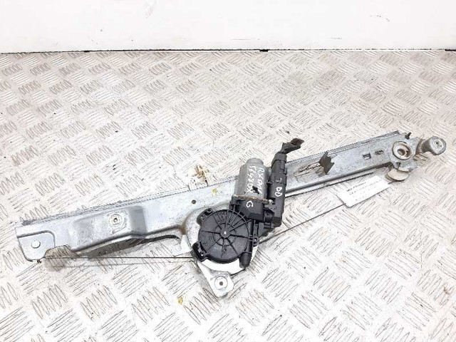 RENAULT 8200646840 Mecanismo de elevalunas delantero derecha comprar Pamplona