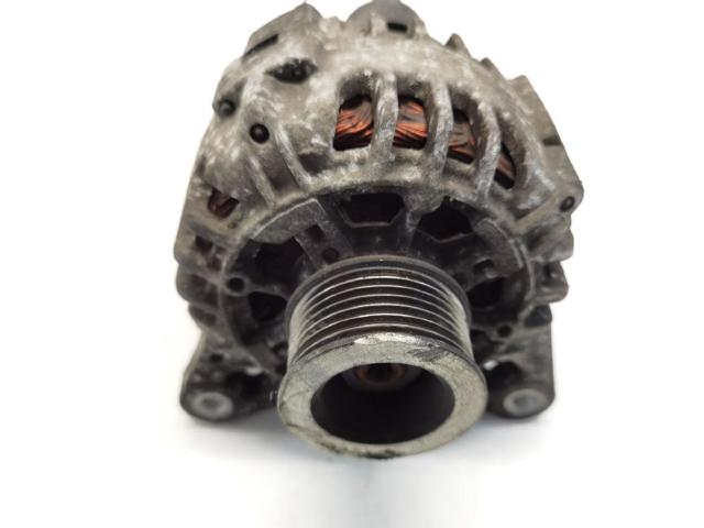 8200654541 RENAULT Alternador  comprar en Jaén