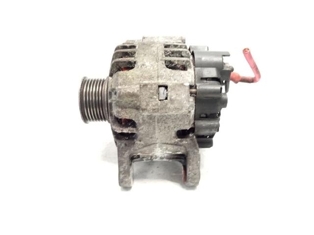 8200654541 RENAULT Alternador  en stock Gandía