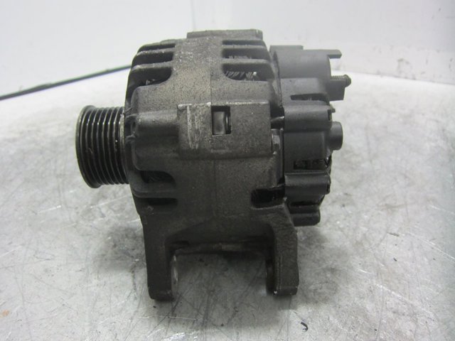 8200654541B Alternador comprar Girona