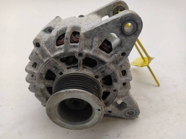 RENAULT 8200654541B Alternador  comprar en Ponferrada