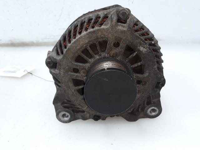 8200654785 RENAULT Alternador  disponible Alicante