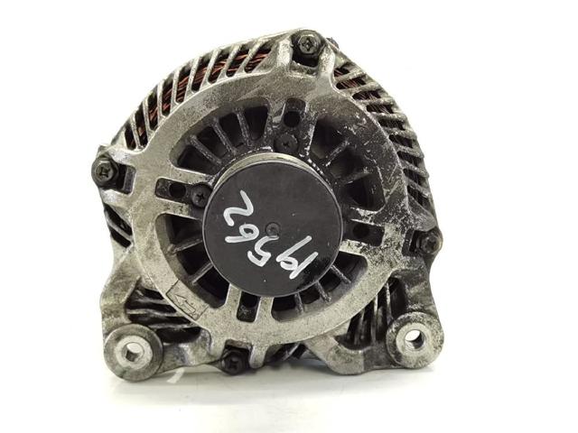 RENAULT 8200654785 Alternador  en stock Terrassa
