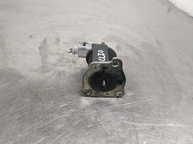 8200656008 Renault (RVI)