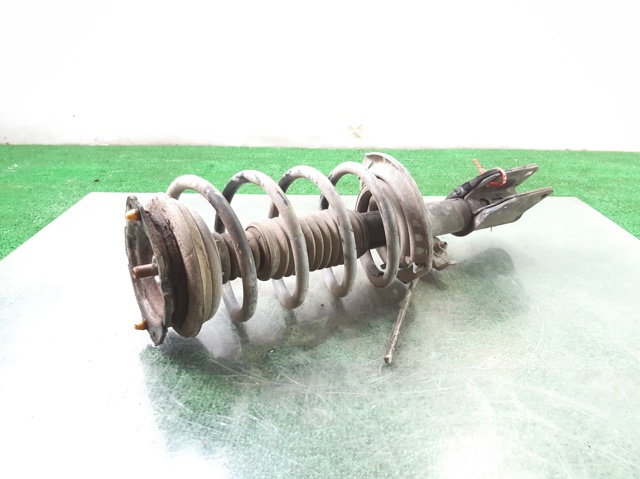 Amortiguador delantero 8200657078 RENAULT