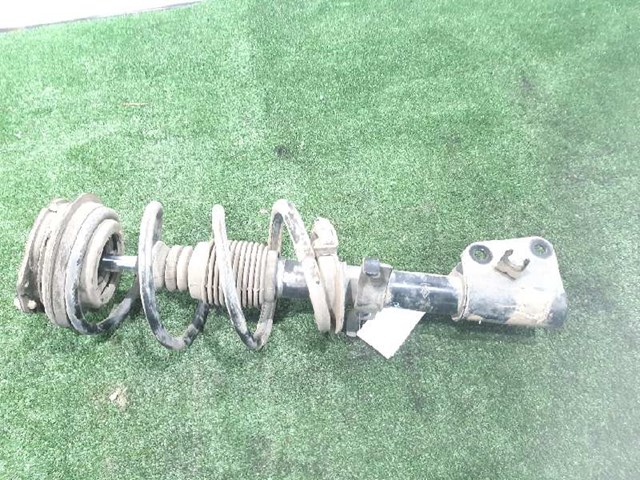 8200657093 RENAULT Amortiguador  en stock Gandía