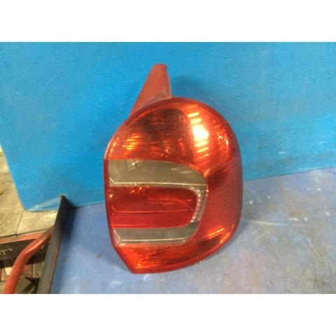 RENAULT 8200658413 Piloto trasero derecho  disponible Lugo