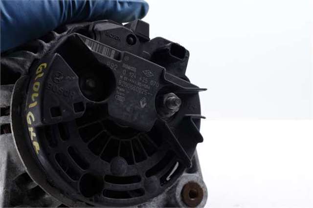 RENAULT 8200660025 Alternador  disponible Valladolid
