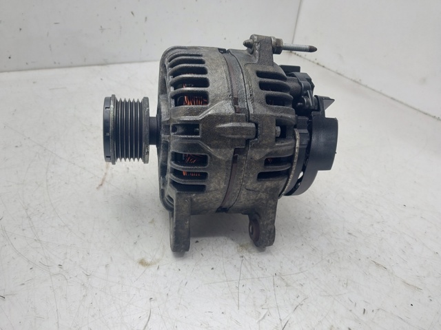 RENAULT 8200660033 Alternador  en stock Valencia