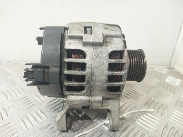 8200660034 Alternador  en stock Sabadell