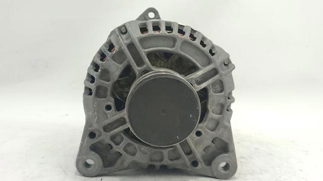 8200660034 RENAULT Alternador  disponible Ourense