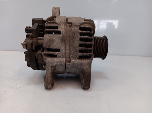 RENAULT 8200660037 Alternador  comprar en Murcia
