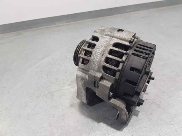 RENAULT 8200660044B Alternador  en stock Valencia