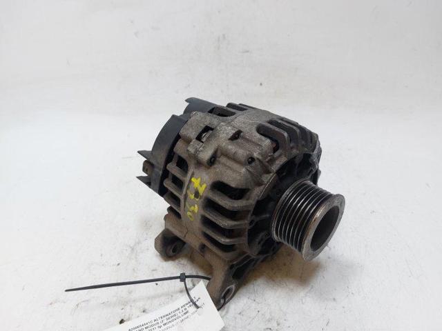 8200660045 RENAULT Alternador  disponible Vigo