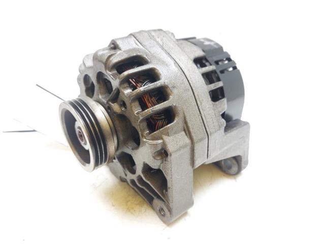 RENAULT 8200660045 Alternador  en stock Salamanca