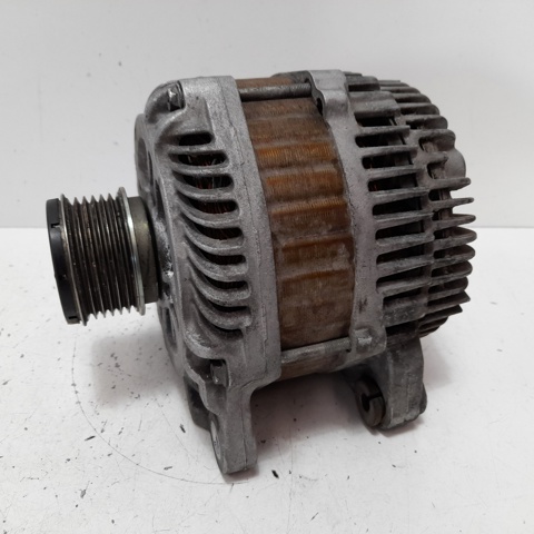 RENAULT 8200660057 Alternador  en stock Salamanca