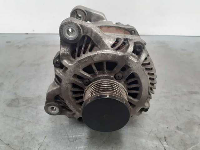 RENAULT 8200660057 Alternador  disponible España