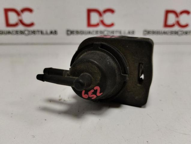 RENAULT 8200661049 Válvula solenoide de control de presión de sobrealimentación  en stock Terrassa