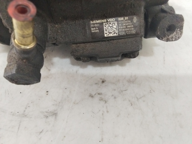 RENAULT 8200663258 Bomba inyectora  en stock Salamanca