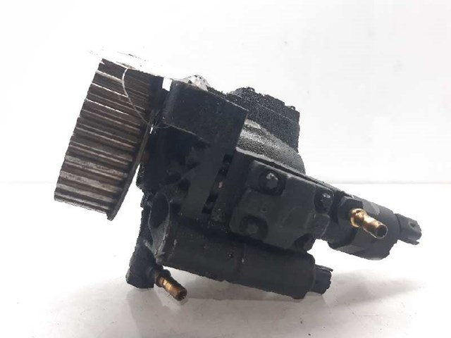 8200663258 RENAULT Bomba de alta presión de combustible  comprar en Oviedo