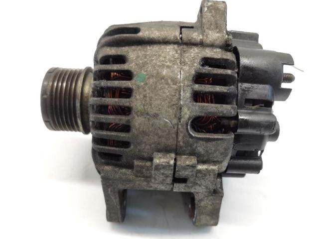 8200667608 Alternador  disponible Burgos