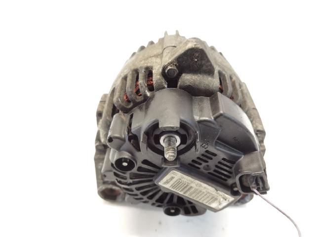 8200667608 RENAULT Alternador  disponible Ourense