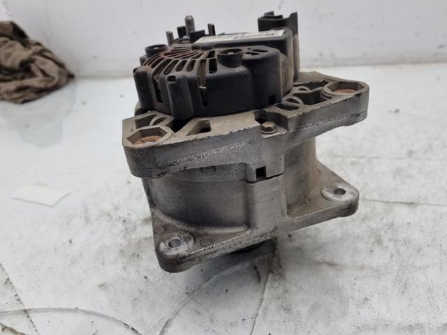 RENAULT 8200667608 Alternador  comprar en Ponferrada