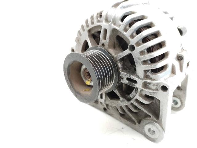 8200667618 Alternador  en stock Castellón