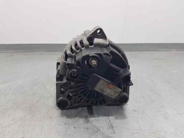 8200667618 Alternador  disponible Utrera