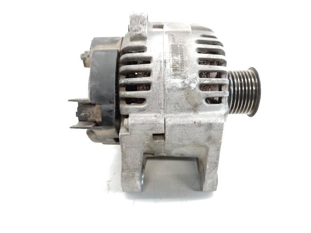 RENAULT 8200667618 Alternador  en stock Salamanca
