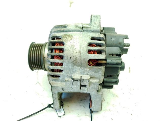 8200667619B RENAULT Alternador  comprar en Jaén