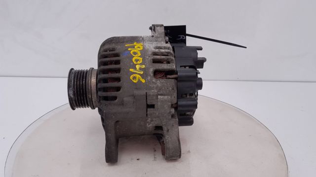 RENAULT 8200667619B Alternador  en stock Terrassa