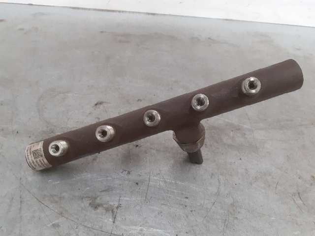 8200669695 RENAULT Regulador de presión de combustible comprar Alcalá