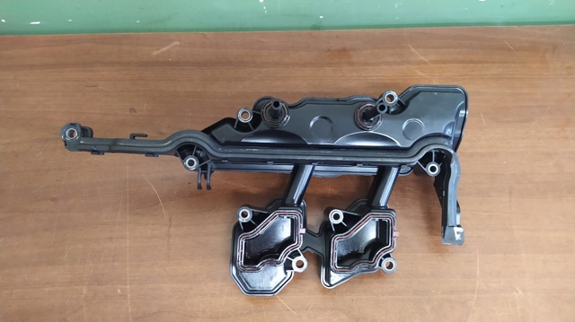 Tapa de culata Nissan X-Trail T31