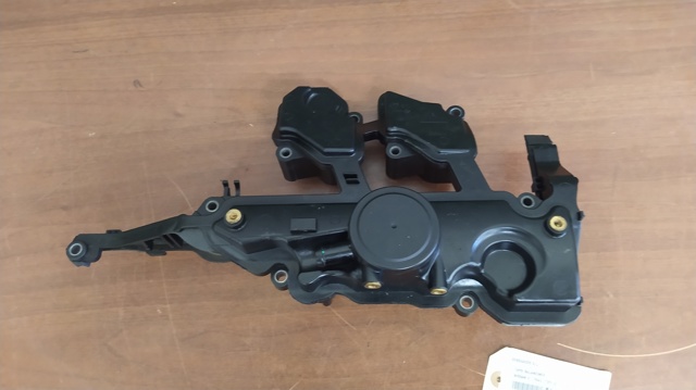 Tapa de culata Nissan X-Trail T31