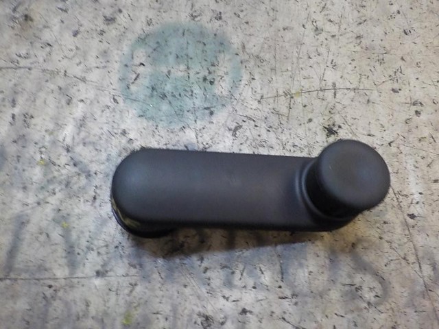 8200673745 Manivela de elevalunas de puerta delantera  comprar en Reus