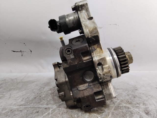 RENAULT 8200680077 Bomba inyectora  en stock Valencia