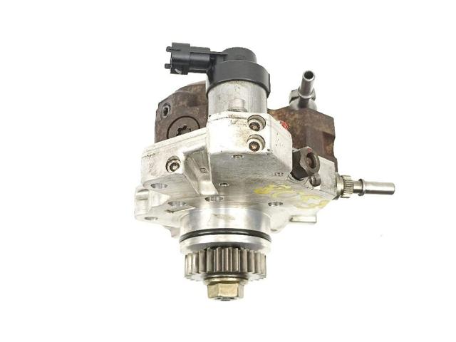 8200680077 RENAULT Bomba de alta presión de combustible  comprar en Oviedo