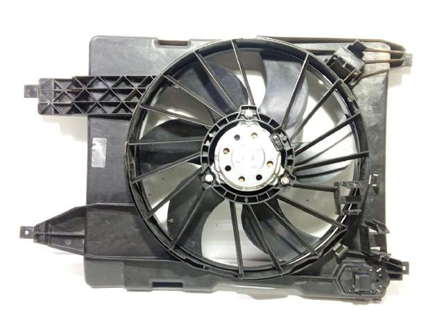 8200680824 RENAULT Ventilador eléctrico de refrigeración completo (motor y hélice)  disponible Alicante