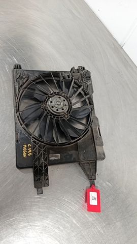 8200680824 RENAULT Ventilador eléctrico de refrigeración completo (motor y hélice)  comprar en Jaén