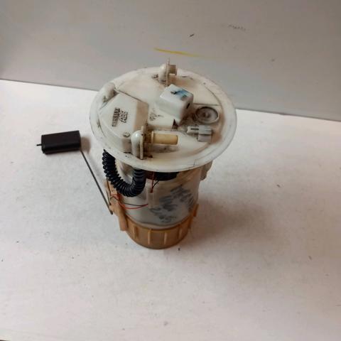8200683188 RENAULT Bomba de gasolina comprar Madrid