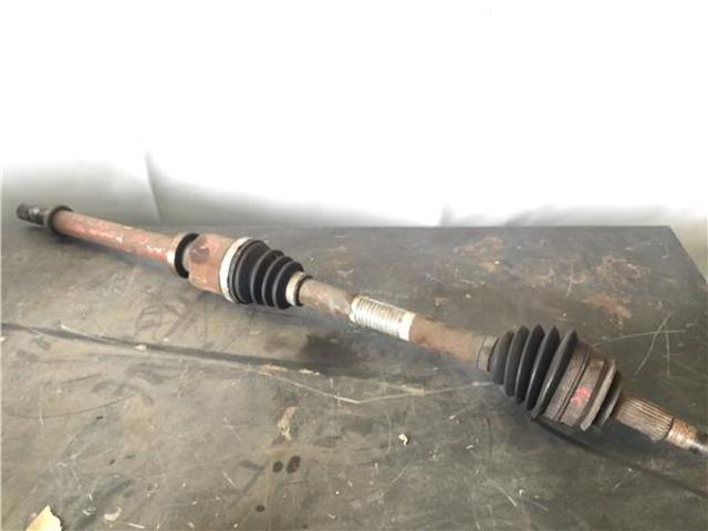 Árbol de transmisión delantero derecho Renault Kangoo 1 KC0, KC1