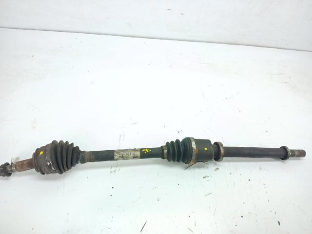 8200687740 Semieje delantero derecho comprar Almería