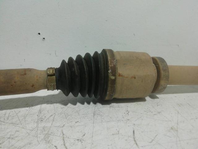 RENAULT 8200687740 Árbol de transmisión delantero derecho  disponible Lugo
