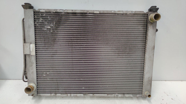 RENAULT 8200688382 Radiador de refrigeración del motor  disponible Lugo