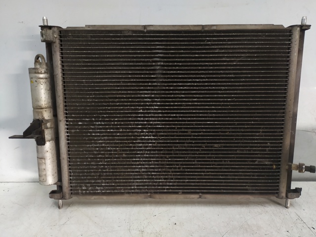 8200688390 Radiador de refrigeración del motor  comprar en Reus